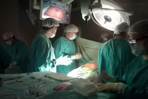 Equipos médicos del hospital Garrahan y el Hospital Italiano de Buenos Aires realizaron una novedosa intervención cardíaca fetal Equipos médicos del hospital Garrahan y el Hospital Italiano de Buenos Aires realizaron una novedosa intervención cardíaca fetal