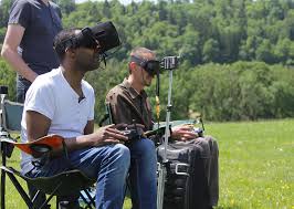 Un dron con realidad virtual para tratamientos en personas con discapacidad: qué es el HandiDrone Un dron con realidad virtual para tratamientos en personas con discapacidad: qué es el HandiDrone