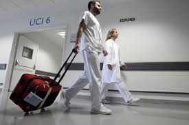 Médicos extranjeros: ¿solución a la crisis de salud en Chile? Médicos extranjeros: ¿solución a la crisis de salud en Chile?