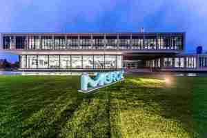 Merck: 350 años haciendo historia de curiosidad e innovación al servicio de la ciencia y la tecnología Merck: 350 años haciendo historia de curiosidad e innovación al servicio de la ciencia y la tecnología