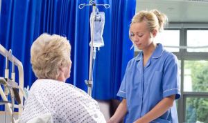La enfermería es clave en el manejo de la leucemia. Cómo se entrena el personal&nbsp;calificado.