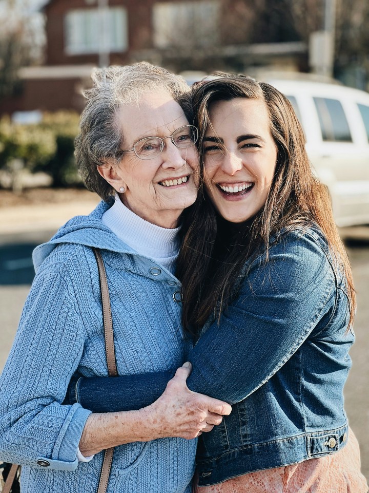 En primera persona: Recomendaciones para acompañar adultos con deterioro cognitivo